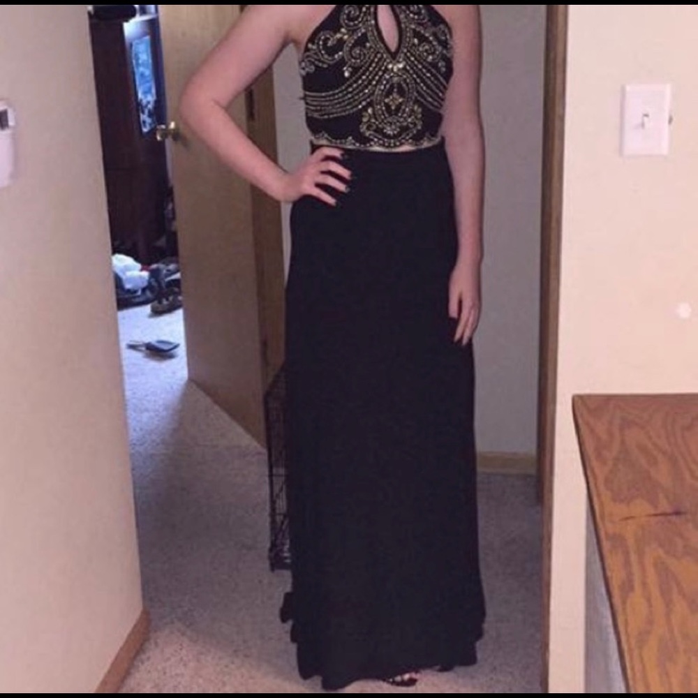 Morgan & Co 2 pc sequin dress